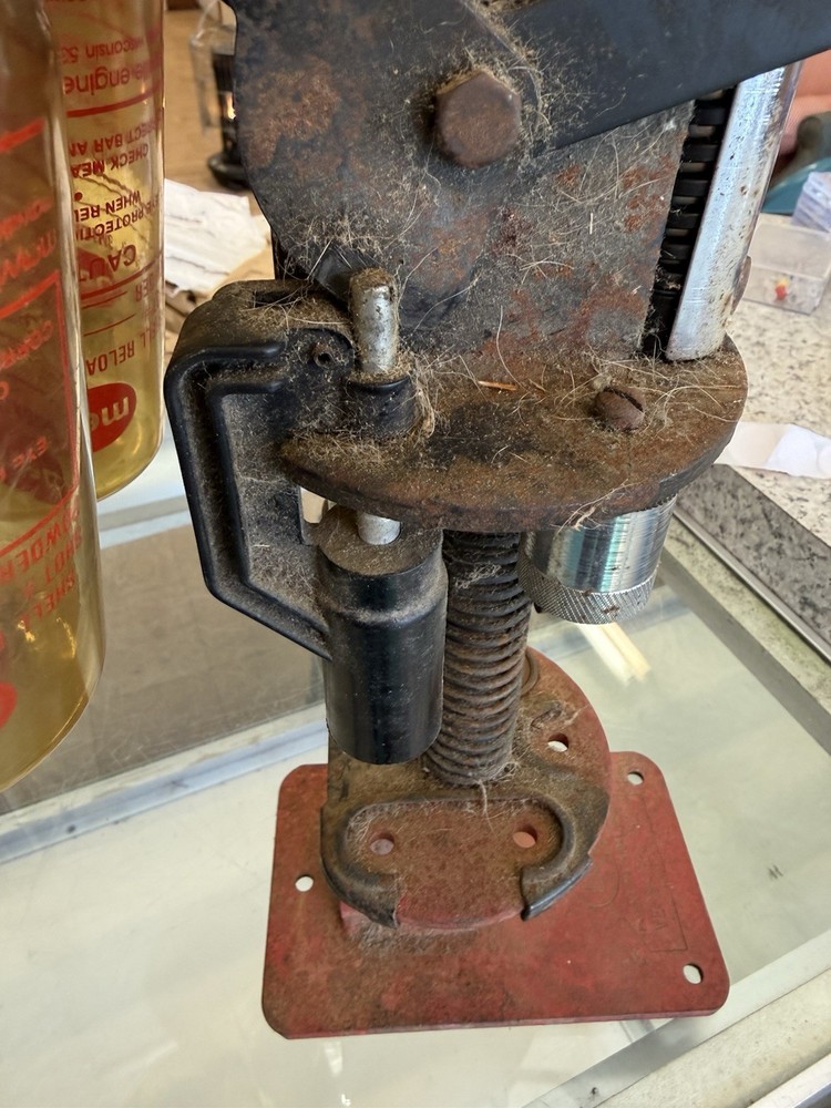 MEC VERSAMEC RELOADING PRESS
