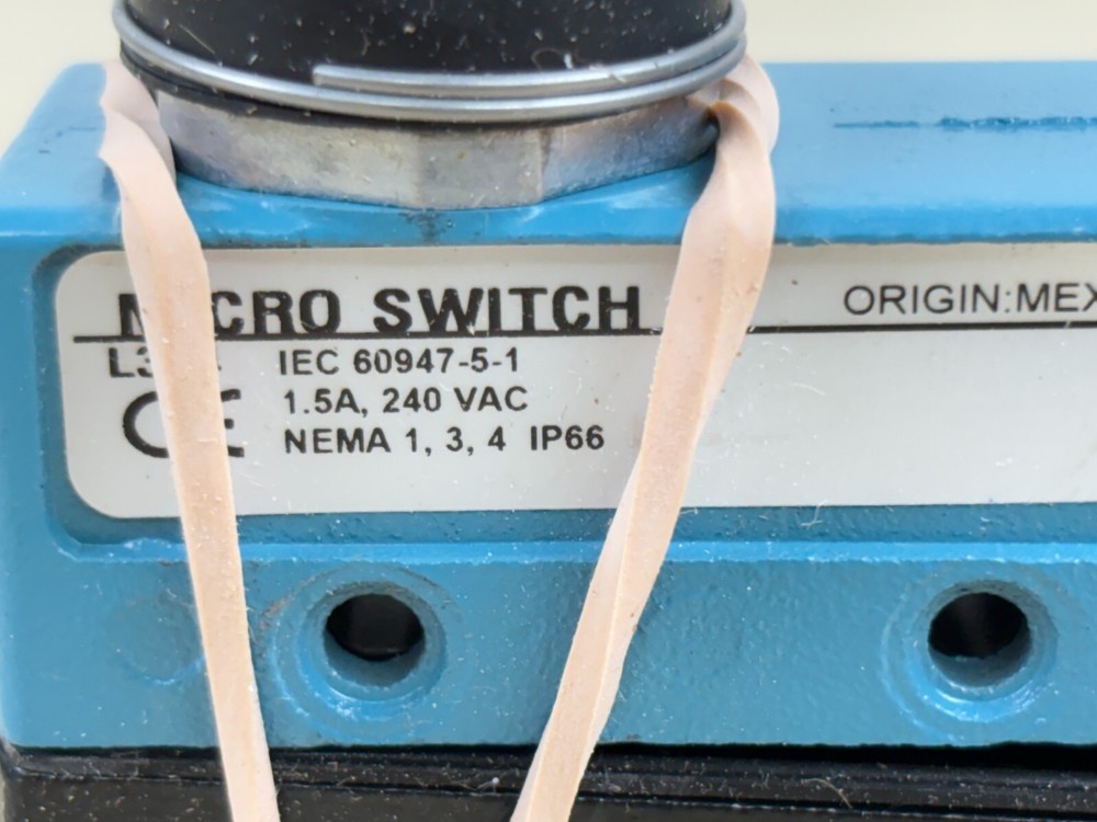 Honeywell BZE6-2RN Micro Switch, Limit