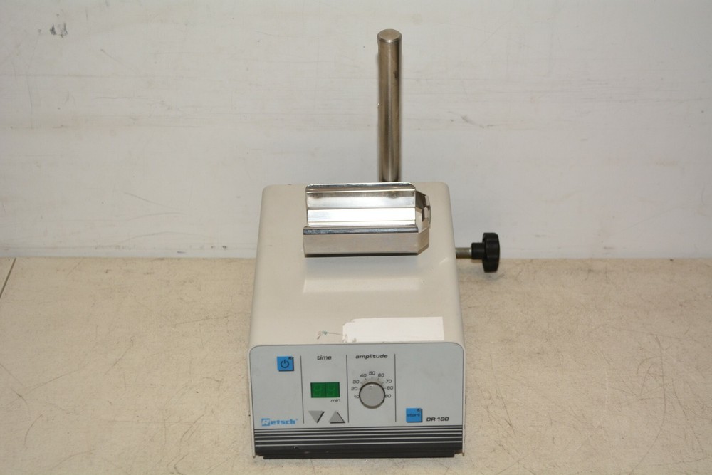 Retsch DR100 Vibratory Feeder #B125