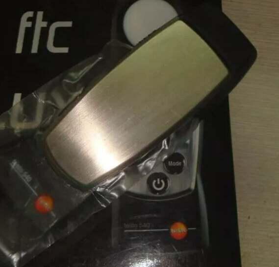 Testo 540 Pocket Light Meter Digital Display Light Meter with Case