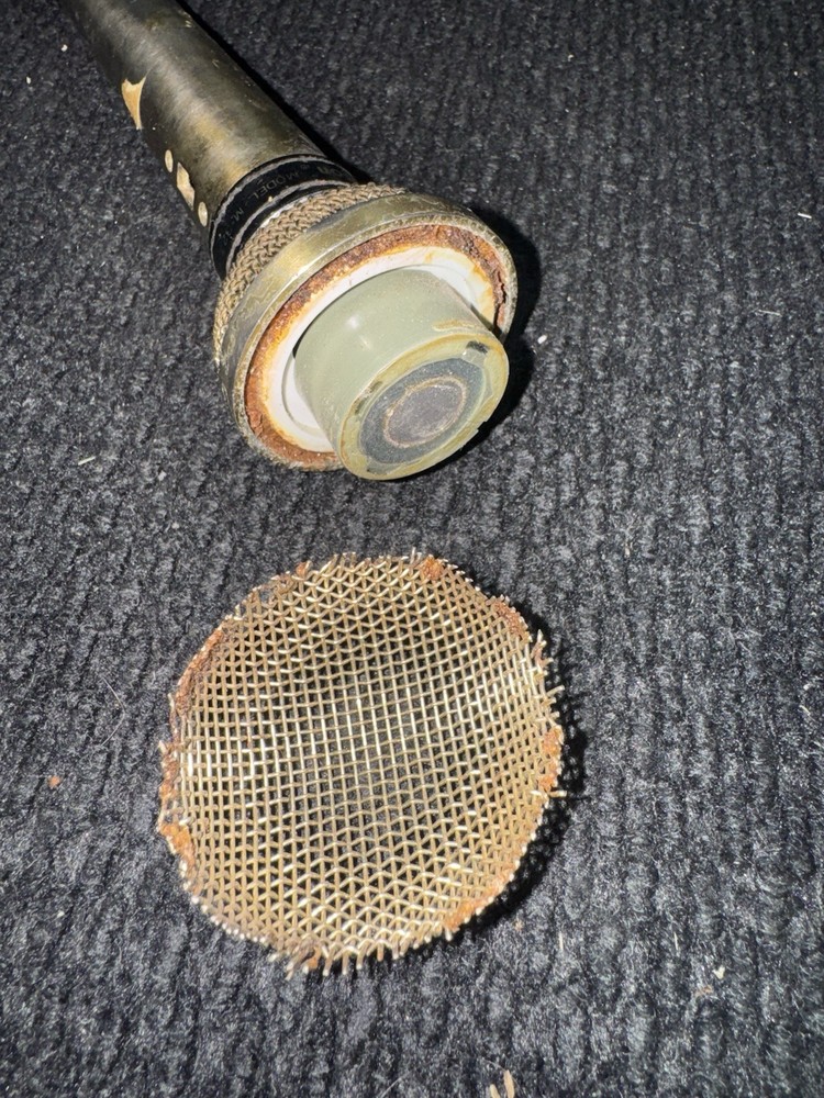 Olson dynamic microphone. M327 For Parts Repairs