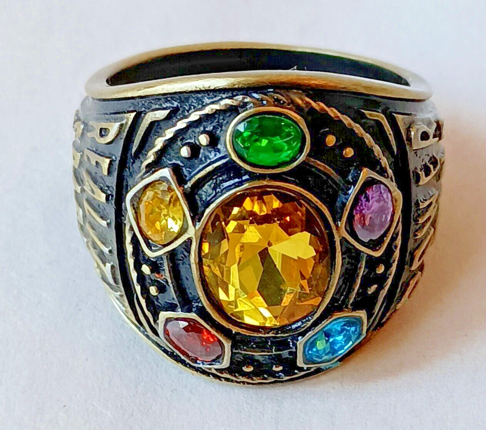 Marvel Avengers Infinity Gauntlet Stones Class Ring Size 9 New NOS 2019 Box