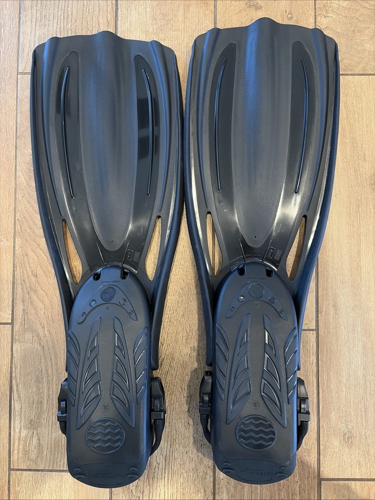 Edge Open Heel Flex Scuba Fin Medium
