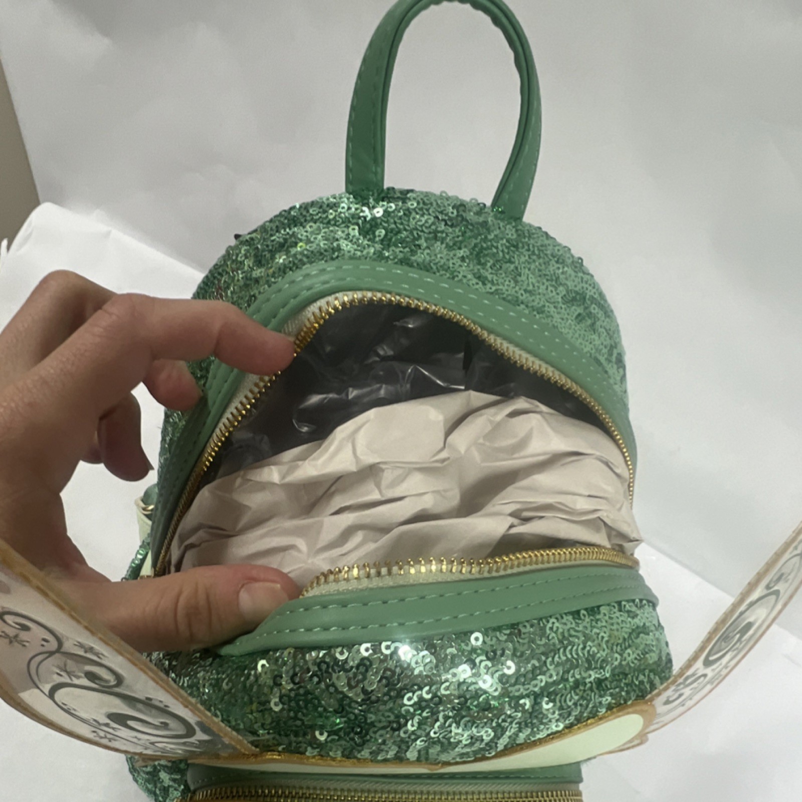 NWT Loungefly Peter Pan Tinker Bell Holiday Cosplay Sequin Mini Backpack