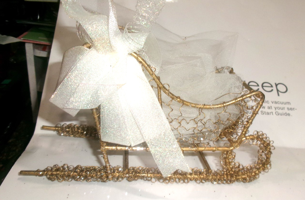 GOLD COLORED SLED OR SLEIGH 7 X 4 X 3