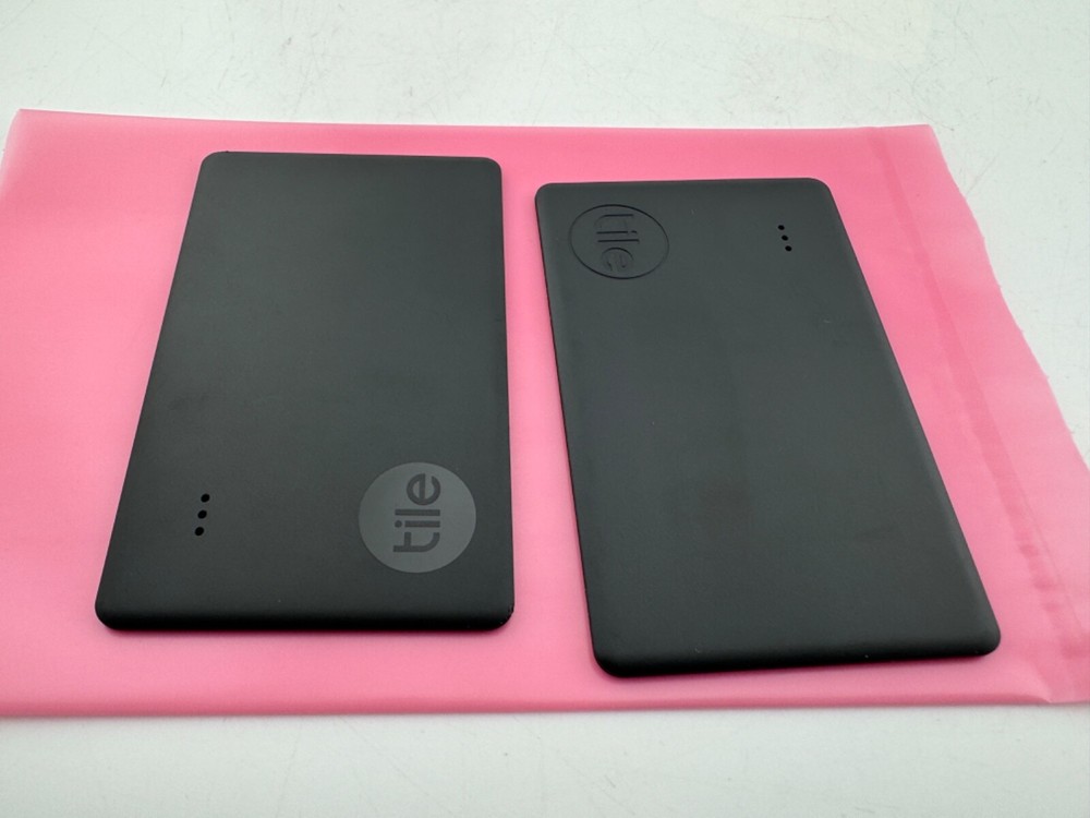 [2-PACK] TILE SLIM (BLACK) BLUETOOTH WALLET TRACKER FINDER - [RE-23001] - [USED]