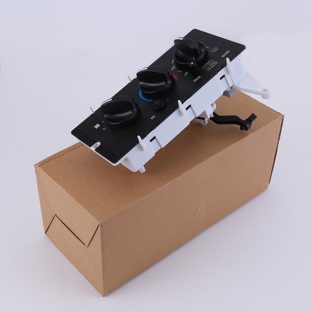 A/C Climate Control Module AC Control Panel 7787-880011 For Mack CH613 CV713