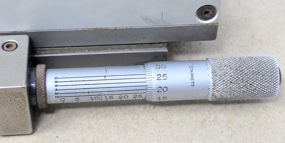 Platform Stage w/ 3x Starrett