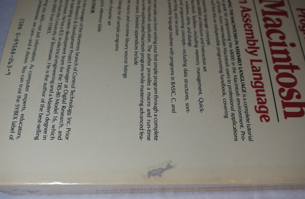 Programming the Macintosh in Assembly Language 1986 Steve Williams Publication