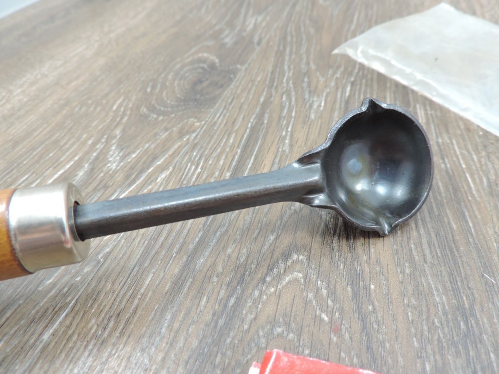 Lee Lead Dipper Open Package