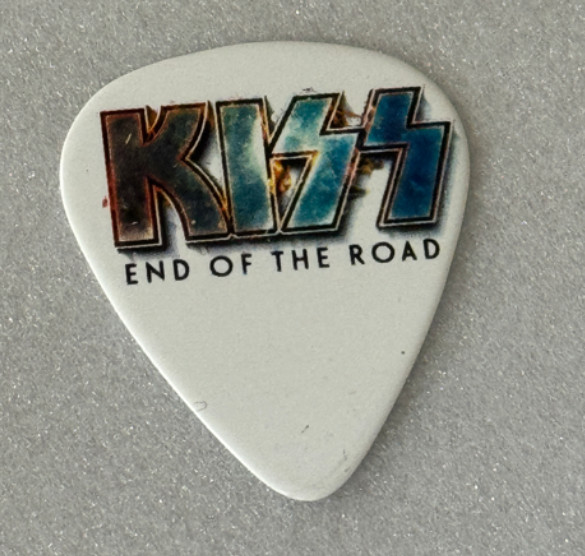 Kiss Guitar Pick Tommy Thayer End of the Road Tour Tommy's Signature Plectrum