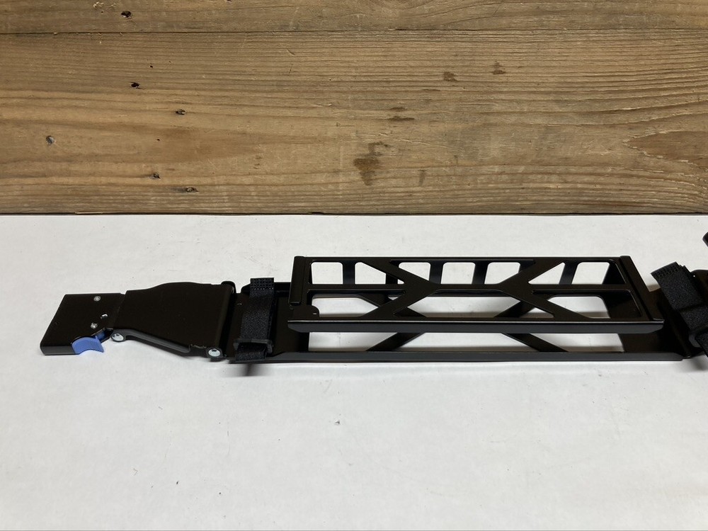 PowerEdge 2U Server Cable Management Arm Kit 0M770R Dell