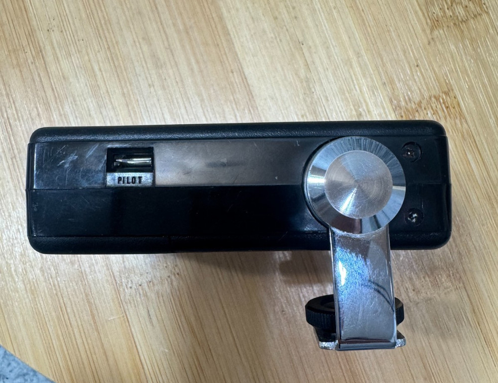 Minipor Vintage Camera Flash Unit Hot Shoe Mount Untested