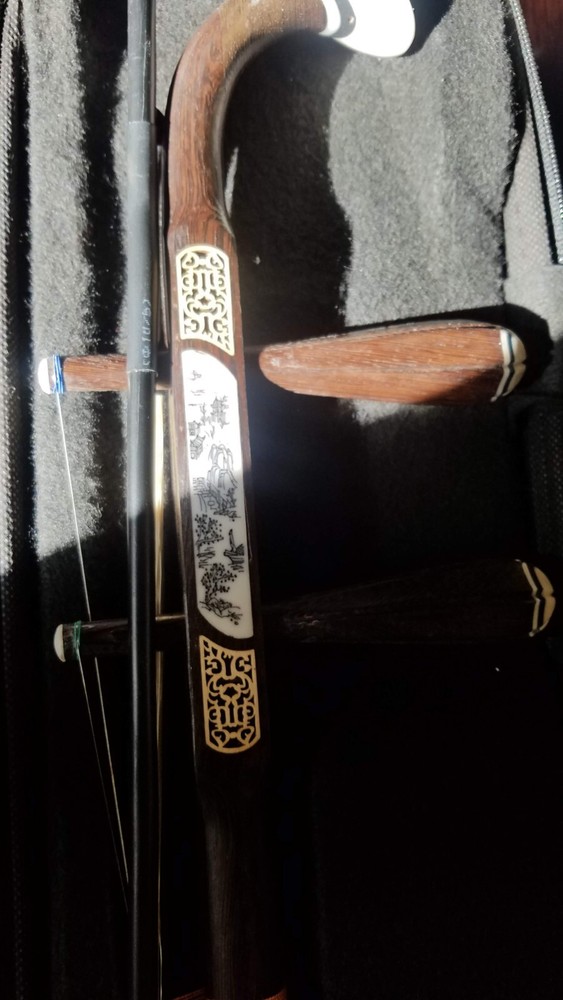Premium rosewood Erhu
