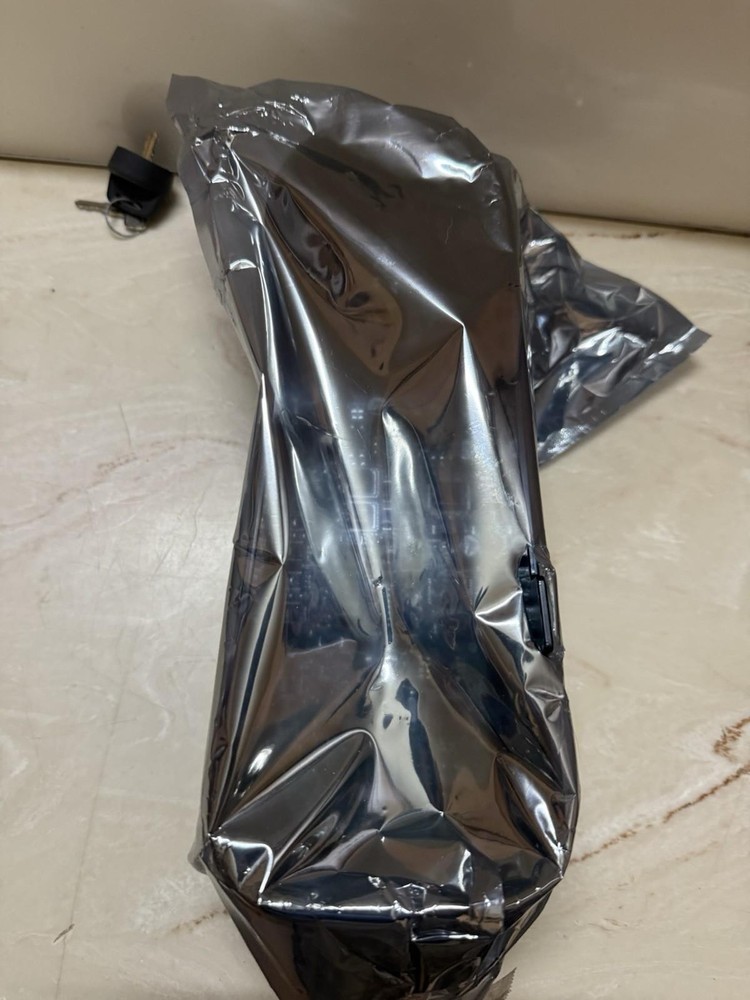 Nilfisk Advance Advenger BR 755 855 Interface Panel Cover &KEY OEM 56384462 NOS