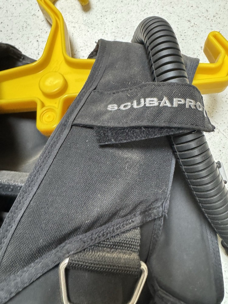 Scubapro Classic BCD size Medium with Buoyancy Weight