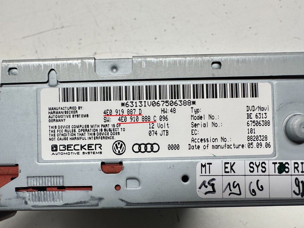 P30345 2007-2012 Audi Q7 Navigation DVD Map Player 4E0919887D OEM
