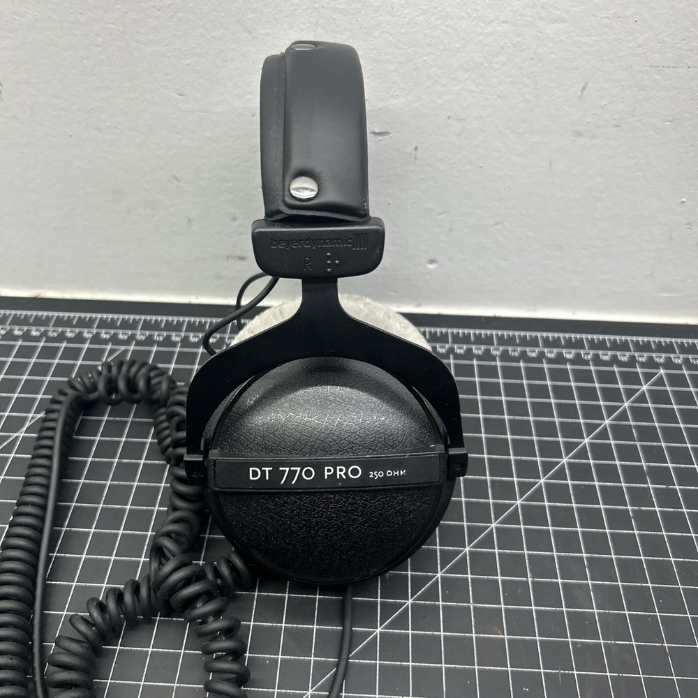 beyerdynamic DT 770 Pro Headphone - Black