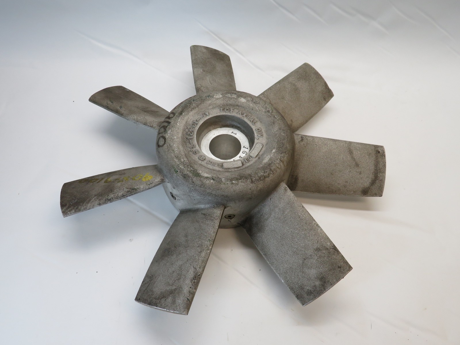 Twin City Fan AS-13421-1.5 Axial Fan Impeller 7-Blade 18" D 1-3/4" Bore USED