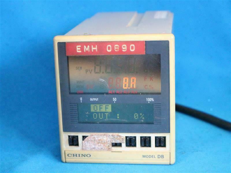 Chino DB DB1150-000 DB1150000 Digital Temperature Controller w/ Missing Cover