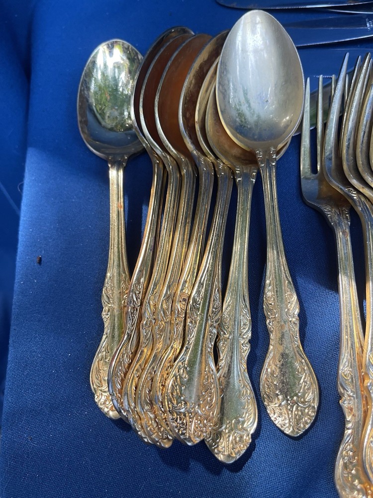 CAPCO JAPAN GOLD FLATWARE 42 Pieces