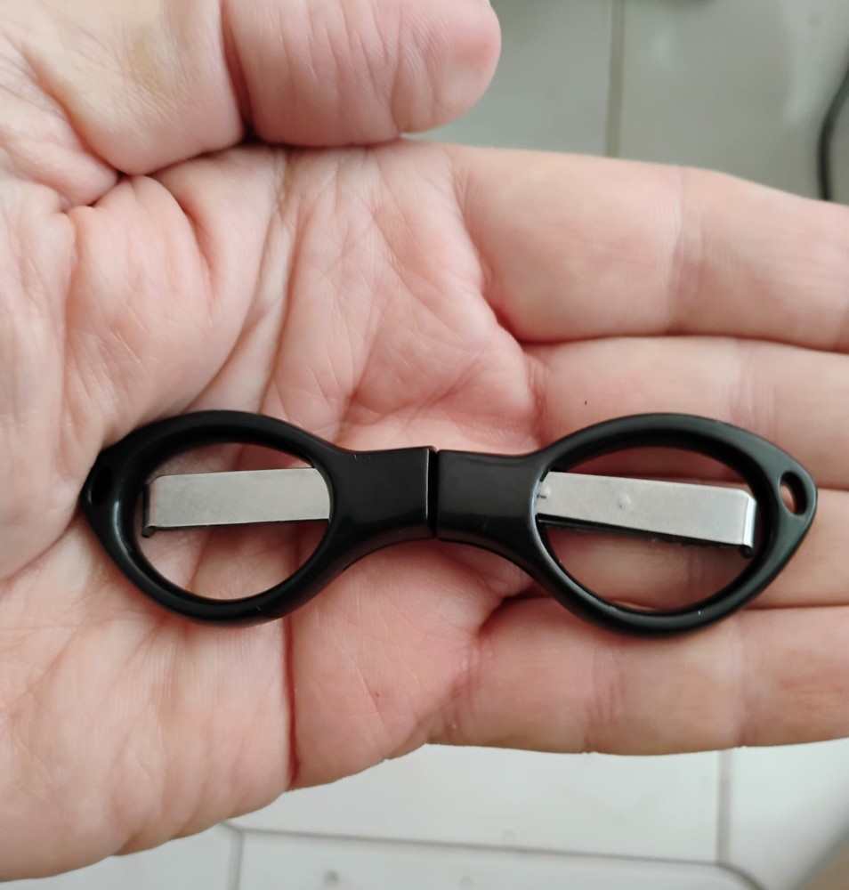 Folding Scissors, One Pair, Black
