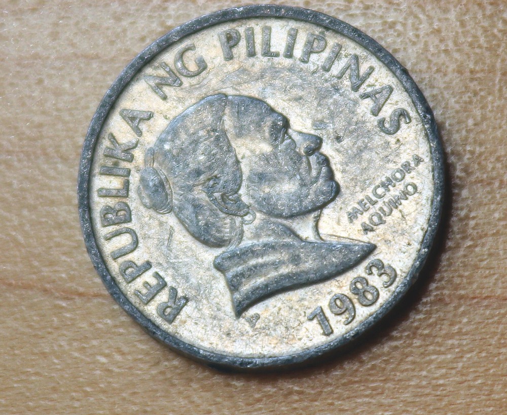 1983 Philippines 5 Sentimos Orchid