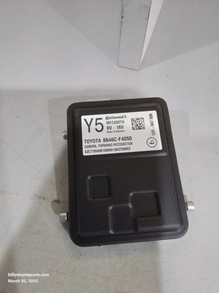 Camera/Projector Camera Front Windshield Mounted Fits 20-22 C-HR 120168