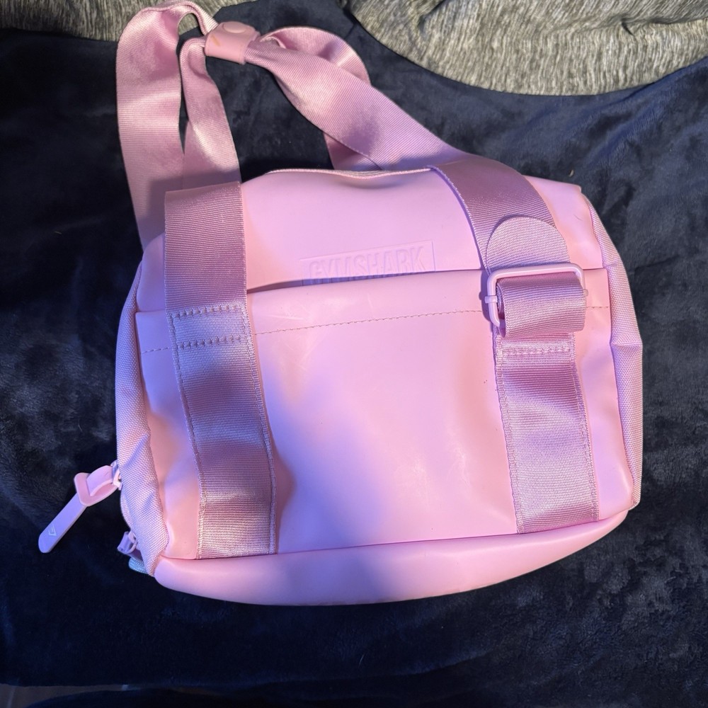 GYMSHARK MINI BAG PINK