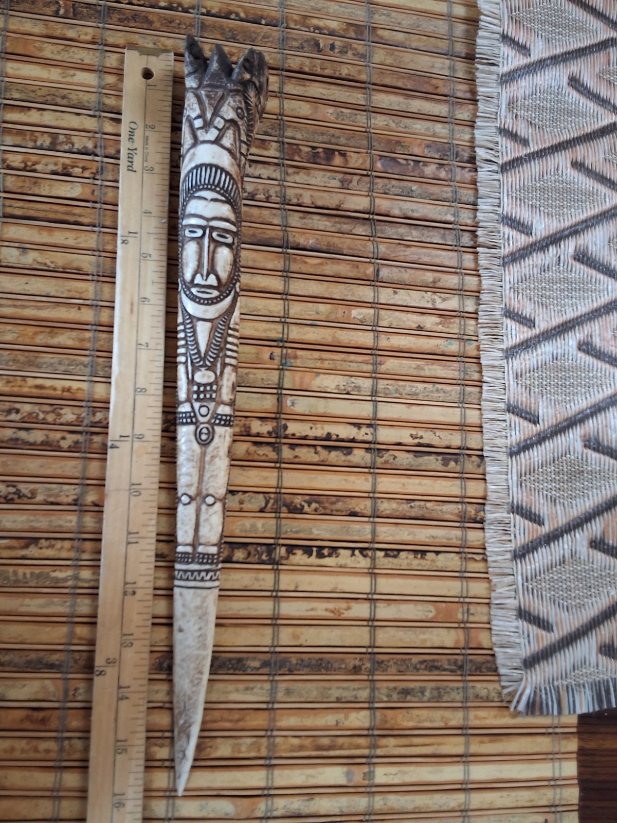 Papua New Guinea Rat Tooth Dagger Carved Artifact 16"