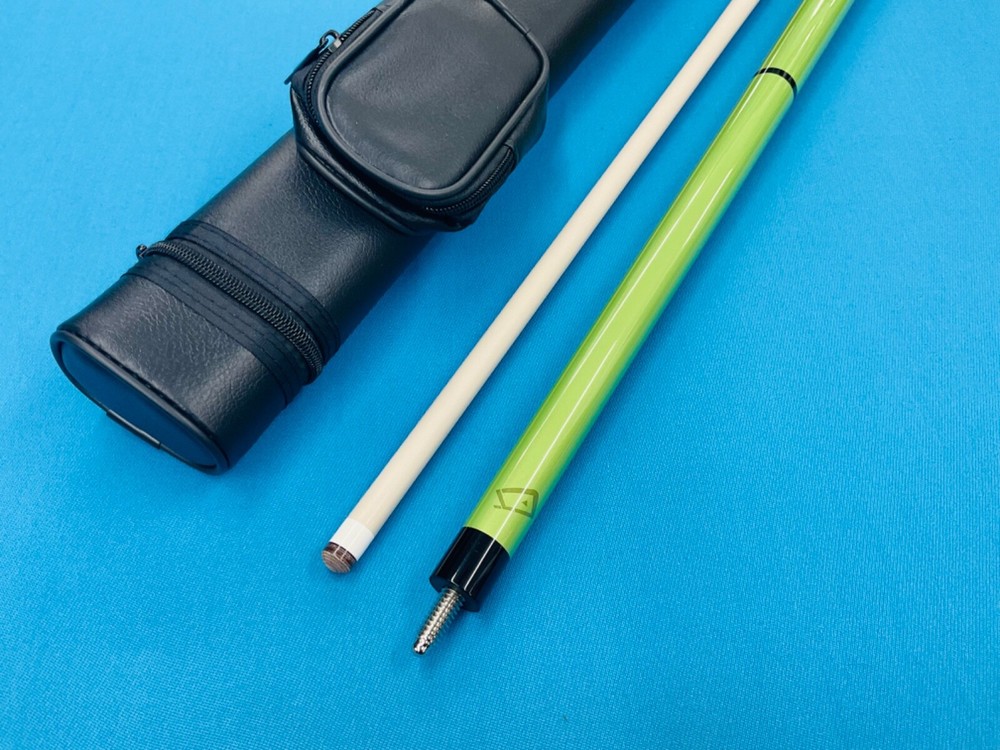 CUETEC CUE AVID CHROMA CURRENCY 12.25 mm. & CASE.