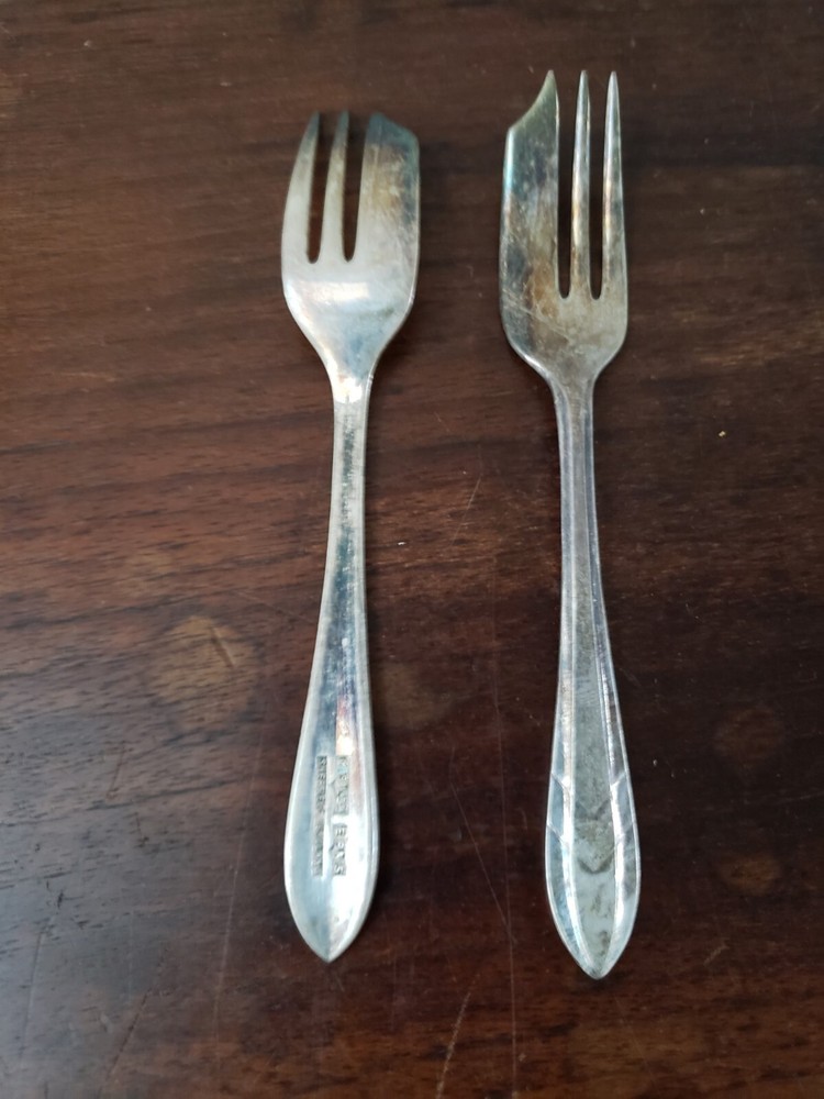 Vintage Silverplate Red Meat Forks 2