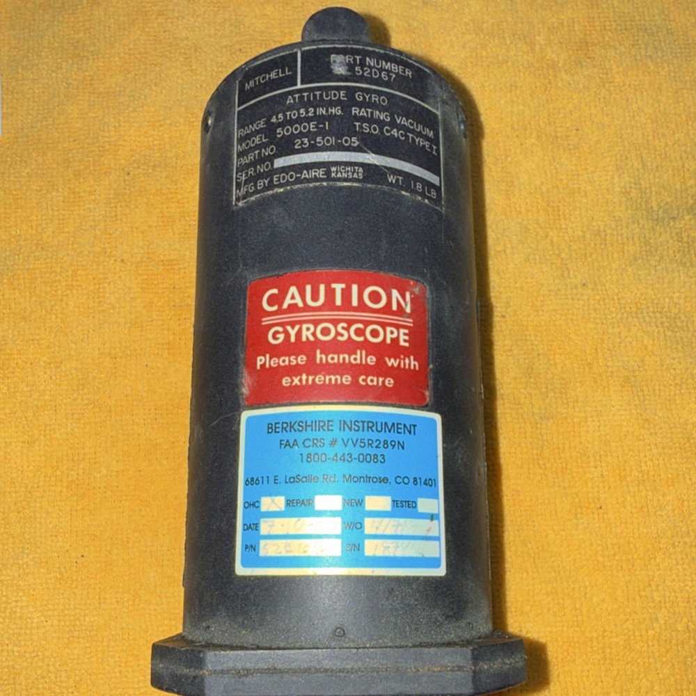 Mitchell EDO-AIRE Model 5000E- Attitude Gyro Used Good Condition
