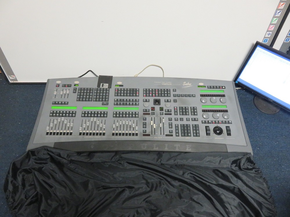 Compulite Sabre Lighting Console Lighting Controller Mixing Console