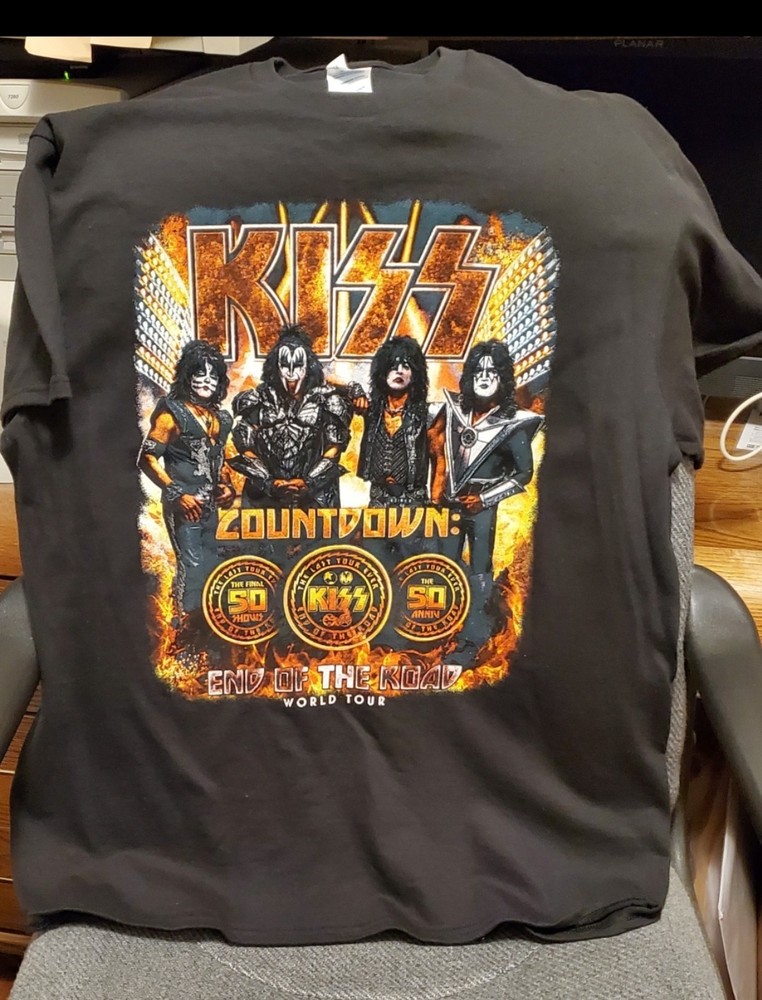 KISS' FINAL SHOW END OF THE ROAD TOUR NYC MSG EVENT T-SHIRT Size L Brand New