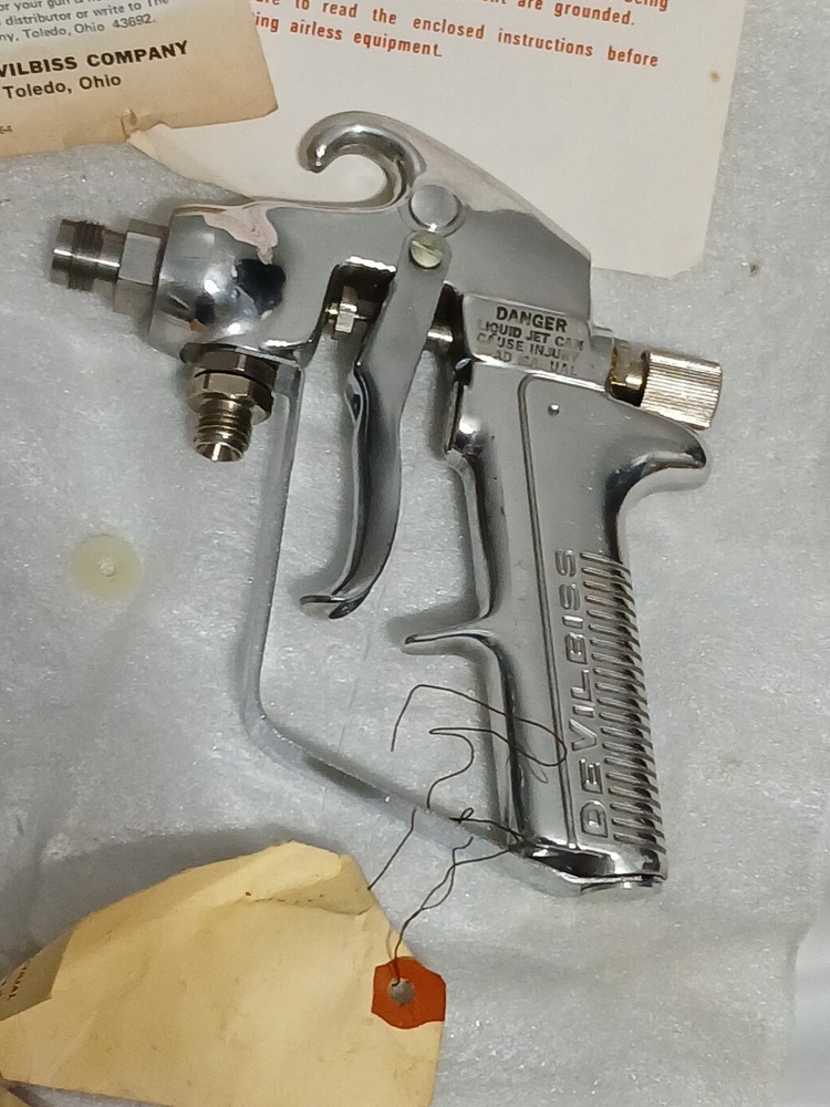 DeVILBISS SPRAY GUN JGB-509 MADE IN U.S.A.