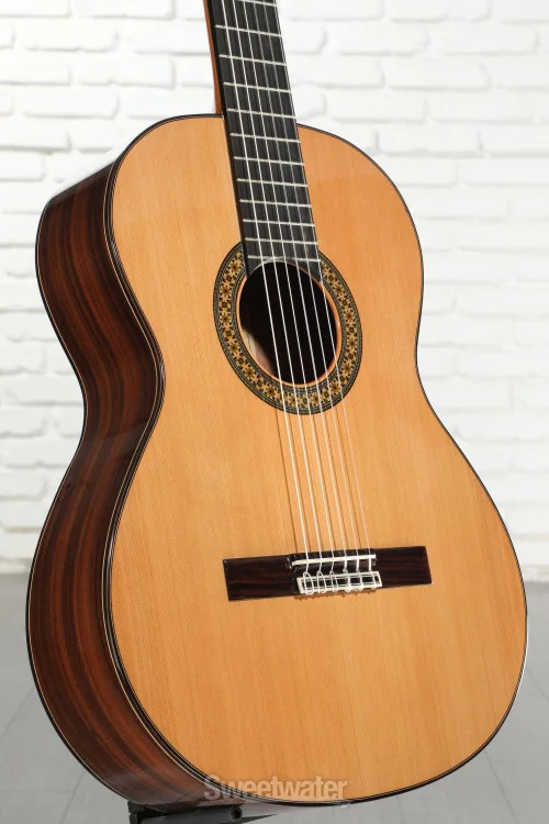 Alhambra 4 P Conservatory Nylon-string Classical Guitar - Natural