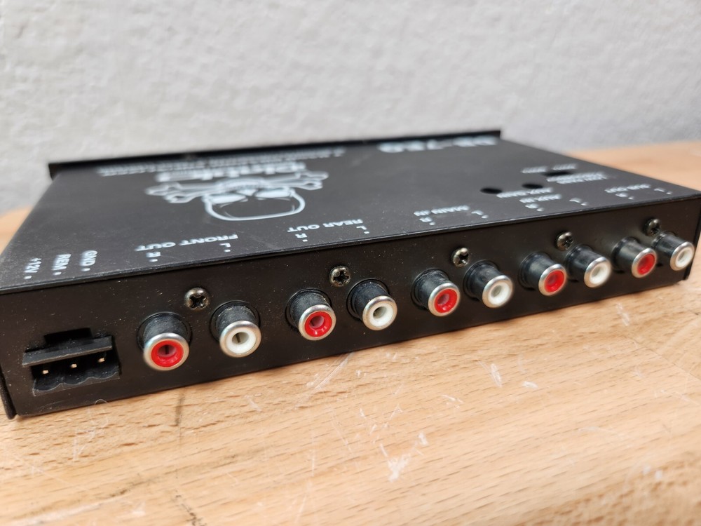 Diablo DB-7EQ 7 Band Graphic Equalizer Subwoofer Crossover & Level Control