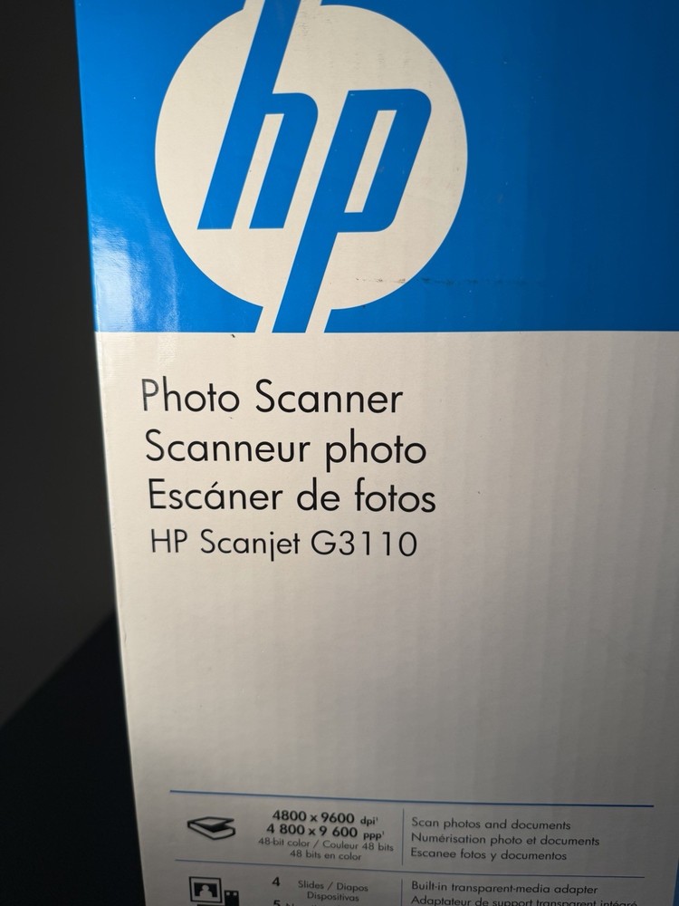 HP ScanJet G3110 Flatbed Scanner