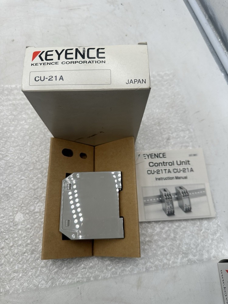 Keyence CU-21A Sensor Control Unit- New, Open Box