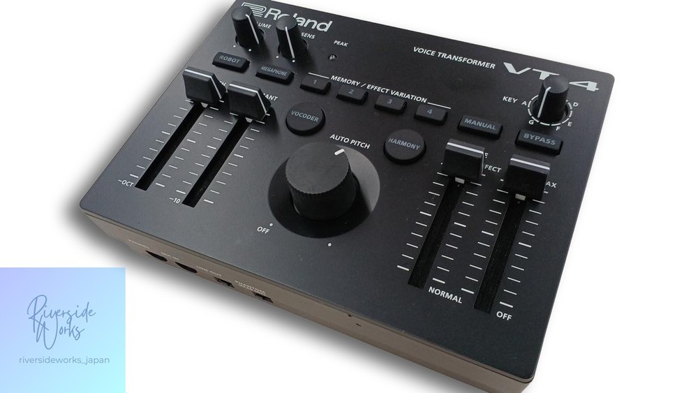 ROLAND VT-4 Voice Transformer Vocal Effects Processor JP