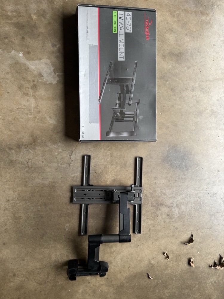 Rocketfish 40-75inch Wall Bracket Mount for TVs | Barely Used | Quantity: 2