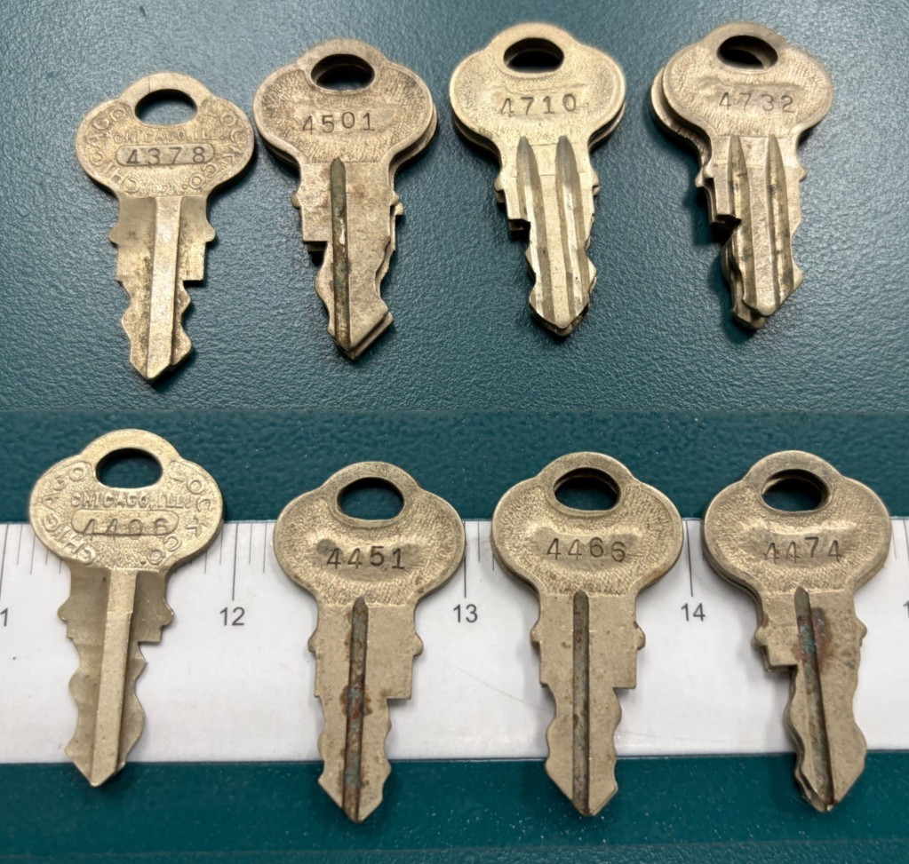 Chicago Lock KEYS BULK VENDING Gumball Peanut Candy Machine Vintage pick one!!!