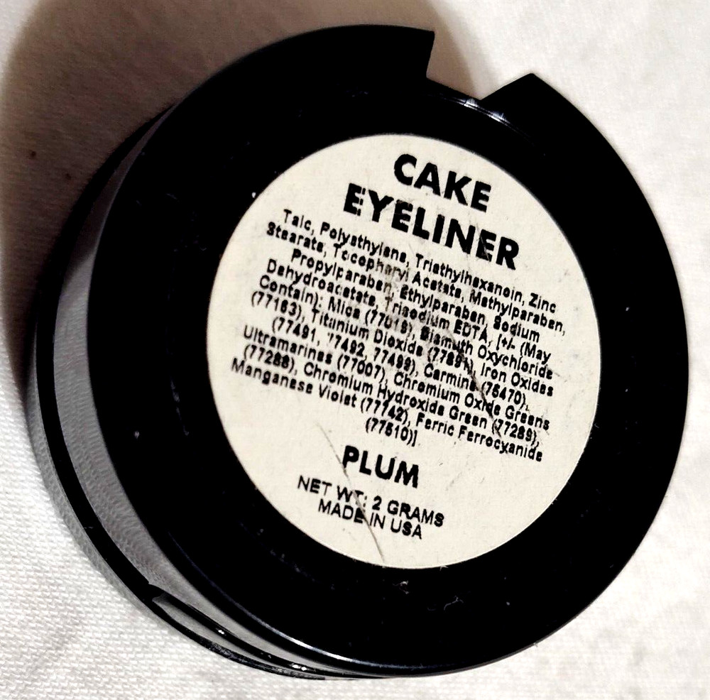 Plum Violet Purple Cake Eyeliner