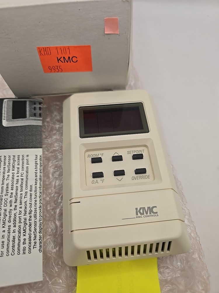 KMD-1101 Thermostat by KMC CONTROLS
