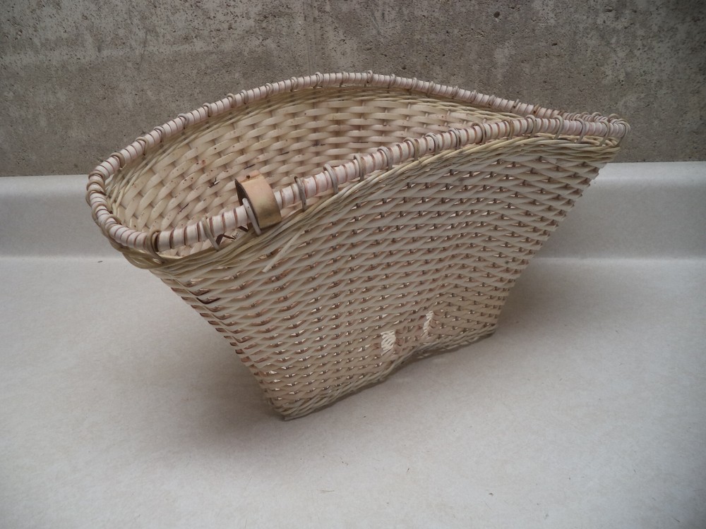 Sears Spyder 500 Front Handlebar Basket Woven Plastic Original