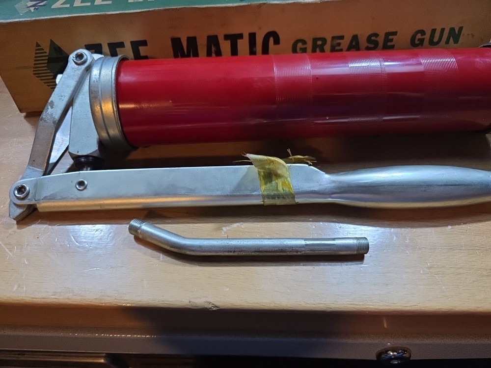 Zee-matic Grease Gun