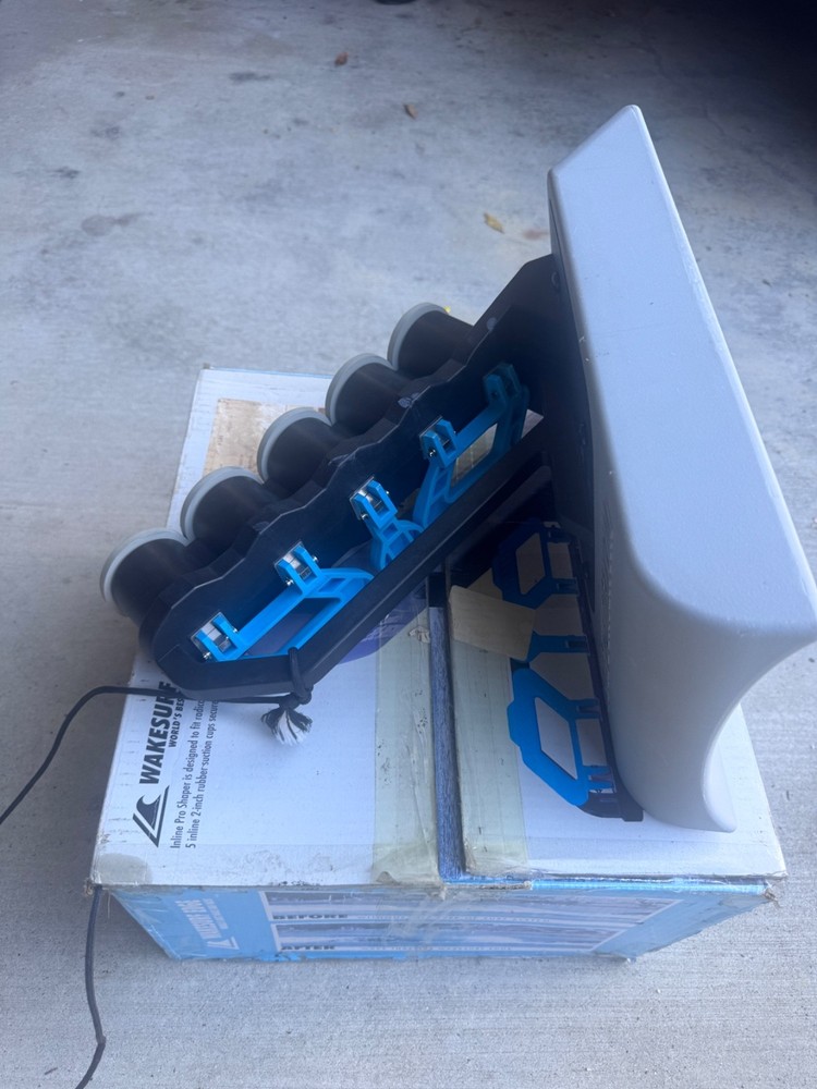 Liquid Force Wakesurf Edge Pro Inline Wake Shaper  Grey USED