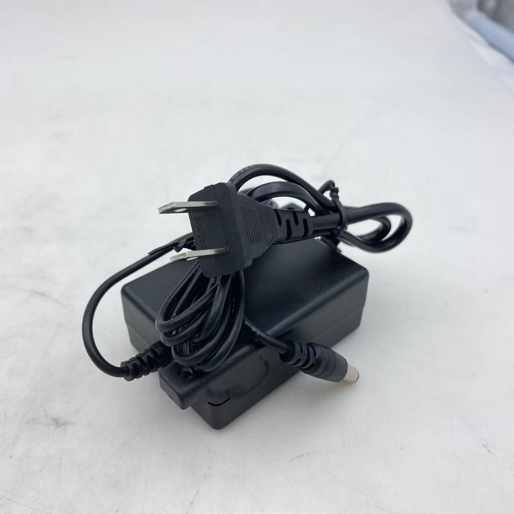 Shure Handheld Wireless Microphone System Come with 2 Microphone BLX288/BETA58A