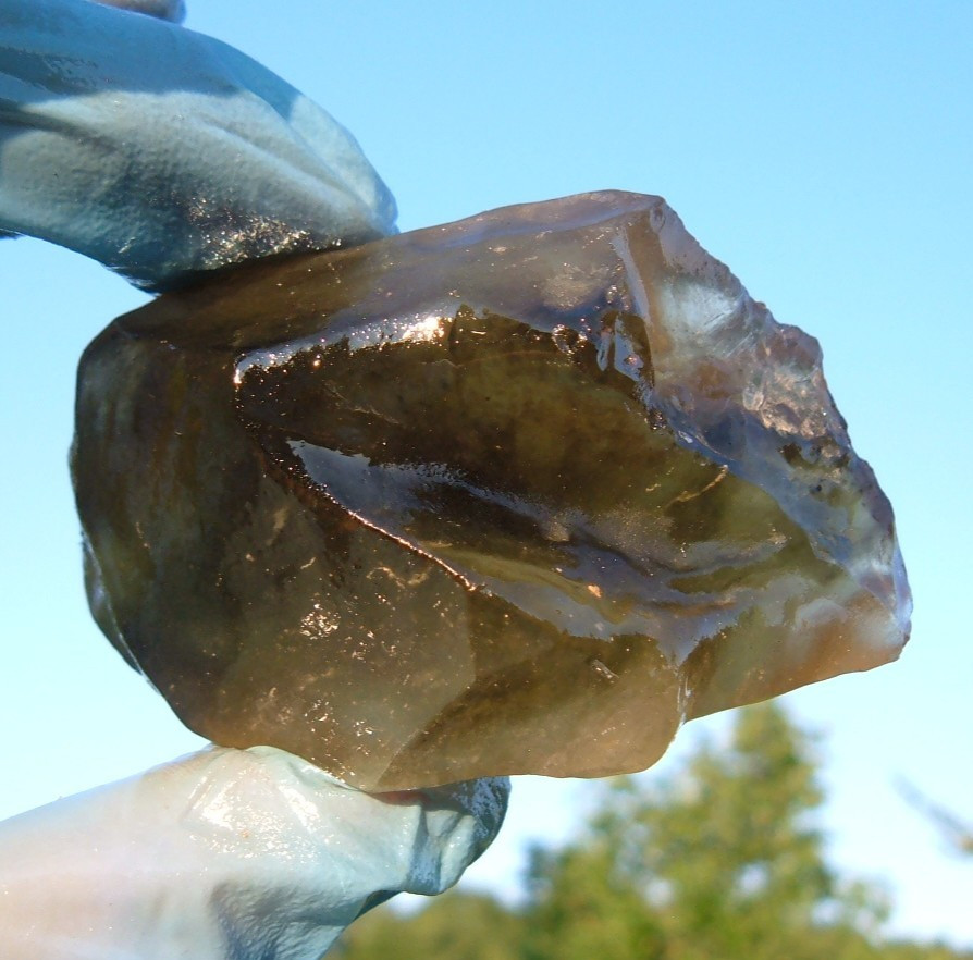 Libyan Desert Glass Meteorite Tektite impact specimen( 600 crt) Dark Gem AAA+